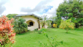 Casa de Campo, en David Chiriquí, Cerca de Playa y Montañas